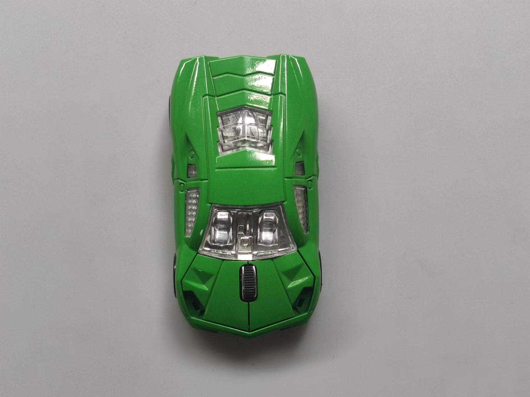 Wireless Bluetooth Mouse Sports Car Style 2.4GHz LED Light Glossy Decoration Desktop Laptop Computer Mouse Optical Mice (Green)
