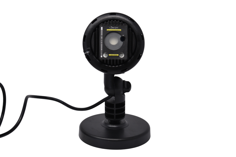 Garden Light Projector with Light Effects, Night Lights LED Projector for Outdoor Decor for Lawns, Courtyards, and Patios Purple Blueish Laser with Remote Red