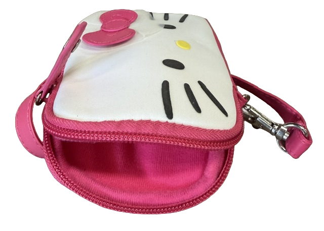 Hello Kitty Cosmetic Bag with a Wristlet Strap Pink / White 5.5