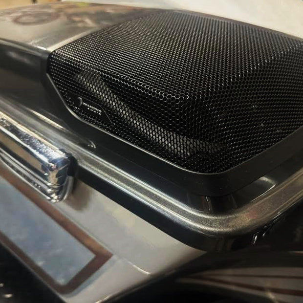 1998-2013 Harley Davidson® Cut-In Lid Kit with MP694 Speakers (4Ω) - MSMP694LK13