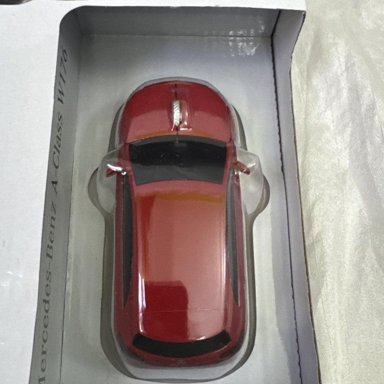 Wireless Computer Mouse - Computer Accessories - White Wirelesss Mouse, SUV Car Design with Blue LED Lights - Style# W176